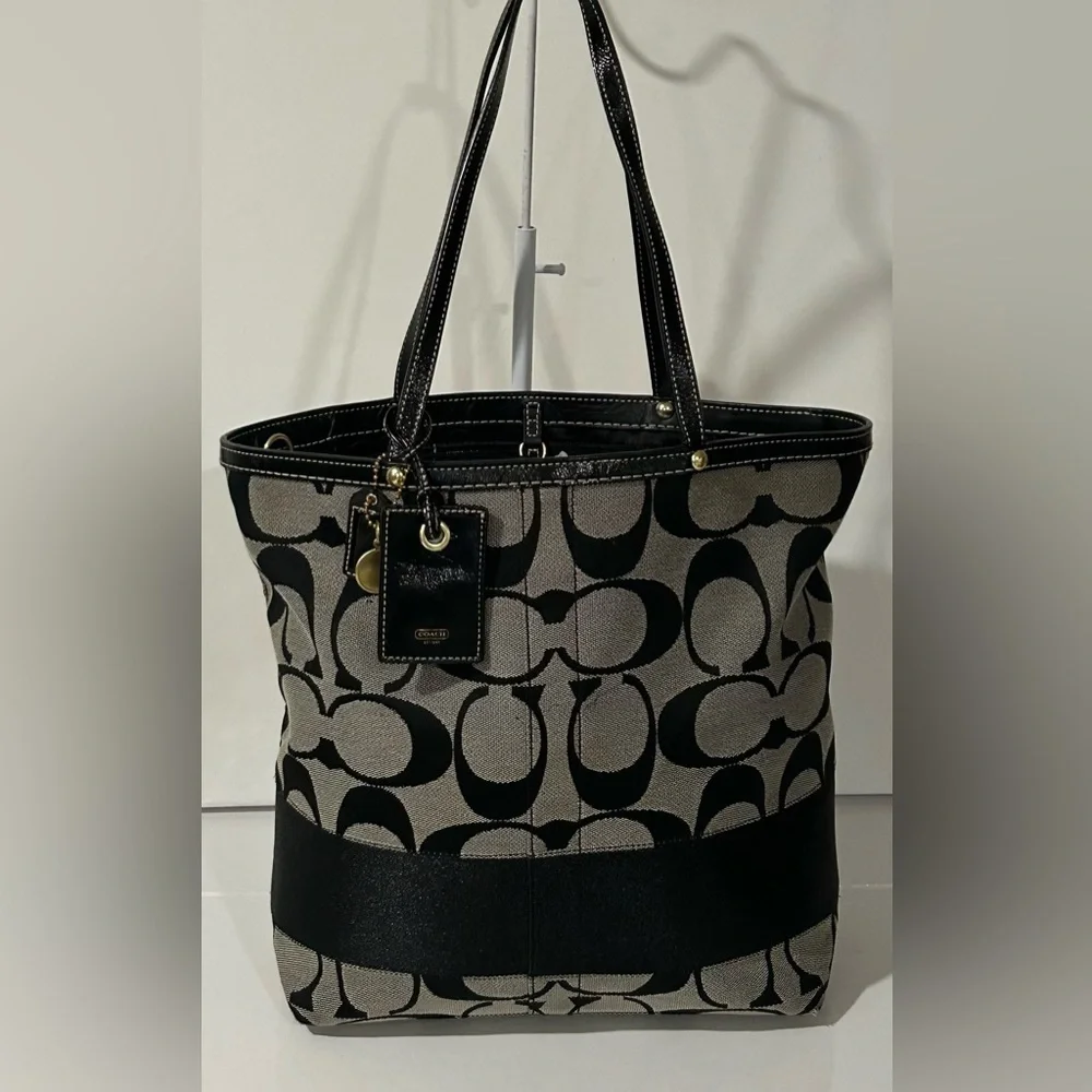 Coach Signature Black Gray Canvas Leather structured logo Shoulder Bag - Picture 11 of 16